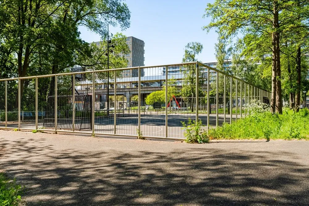 2-toaline korter asukohas Amsterdam