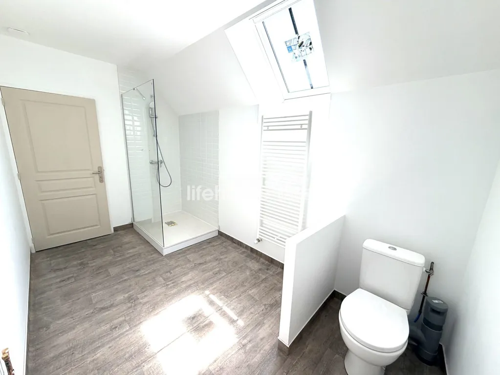 Vannitoad - Converted Millhouse with Courtyard in Châteauroux