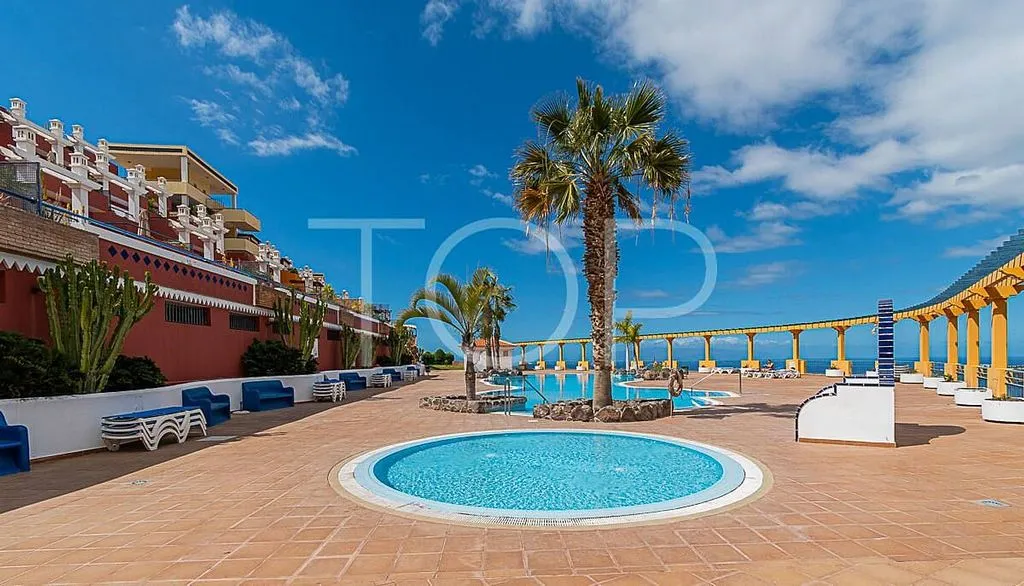 Bassein - Penthouse with Pool in Costa Adeje