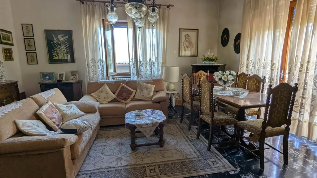 Séjour - Villa with Garden in San Giuliano Terme