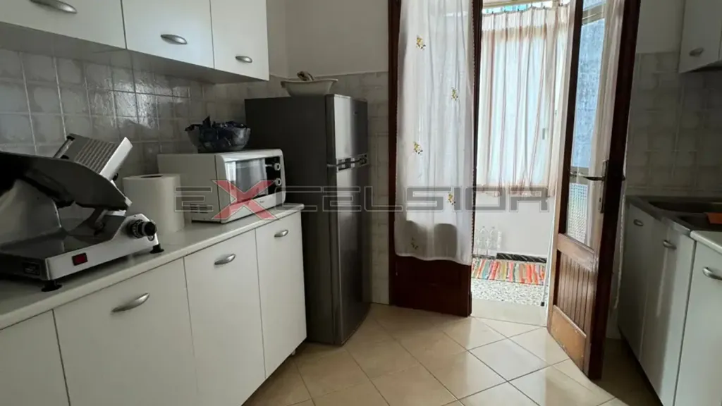 Cuisine - Terraced Villa with Two Apartments in Adria