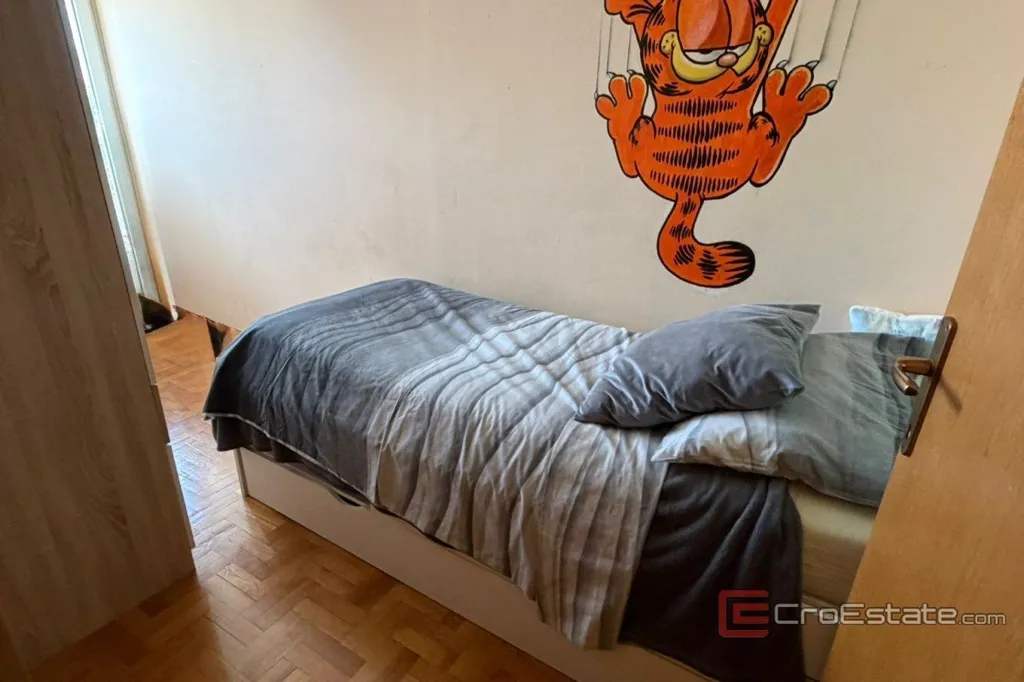 Magamistoad - Apartment with Sea View in Split, Žnjan