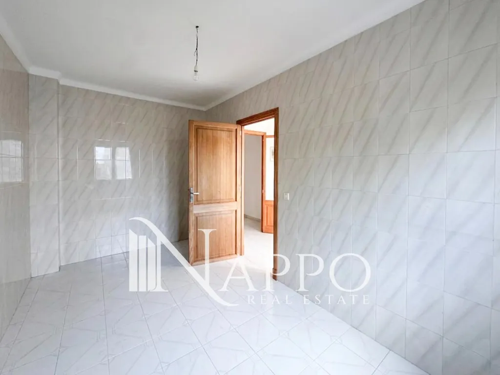 Esik - Terraced House with Garage in Llucmajor Interior