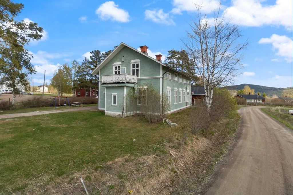 8-toaline maja asukohas Ragunda kommun