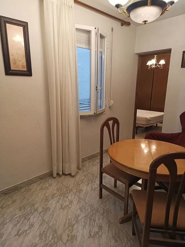 Söögituba - Apartment with Garage in Chamberí