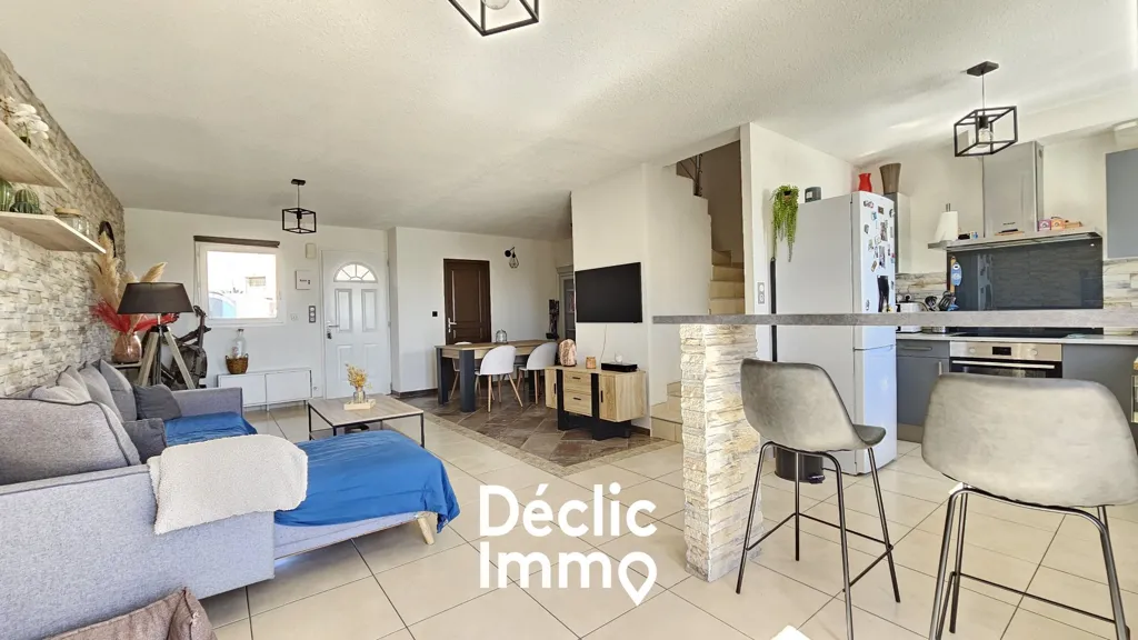 Séjour - Maison 4 Pièces Vue Dégagée sur les Pyrénées