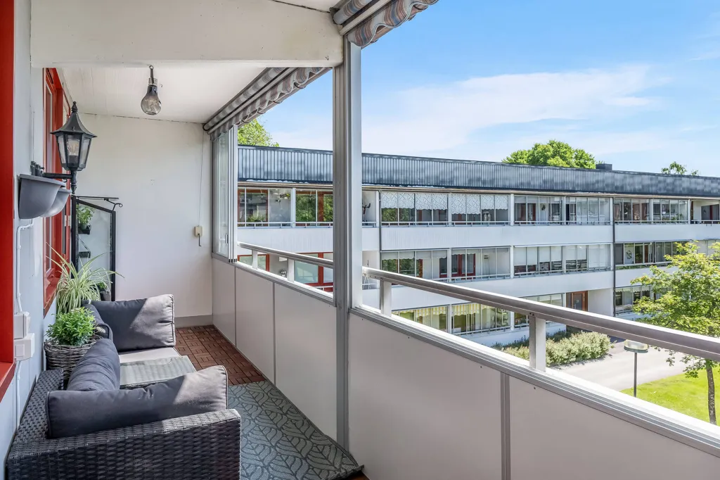 Balcony - Apartment with Balcony in Vilbergen, Norrköping