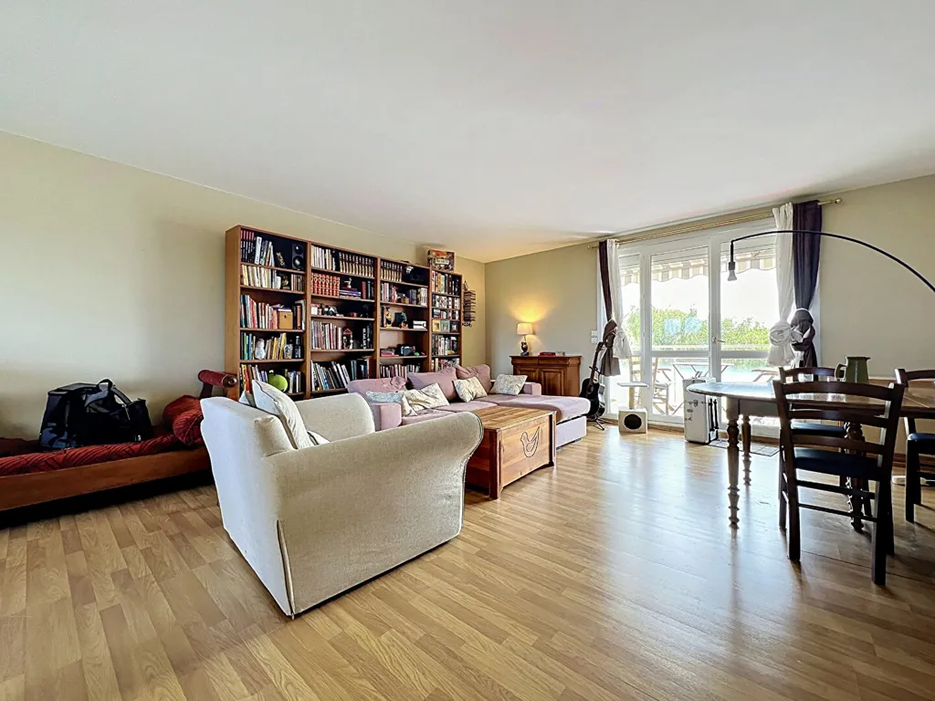 Séjour - Appartement avec Terrasse Sud-Ouest à Caen