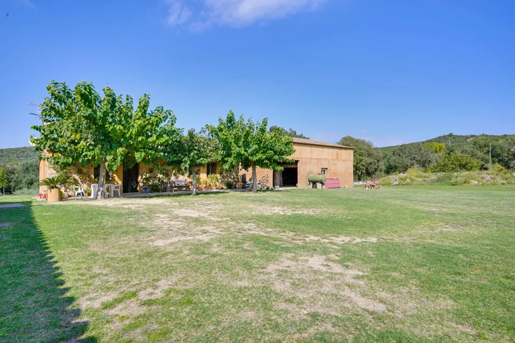 Aed - Luxury Farmhouse with Pool in Calonge