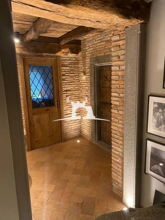 Esik - Luxury Villa with Pool in Parco dei Colli, Bergamo