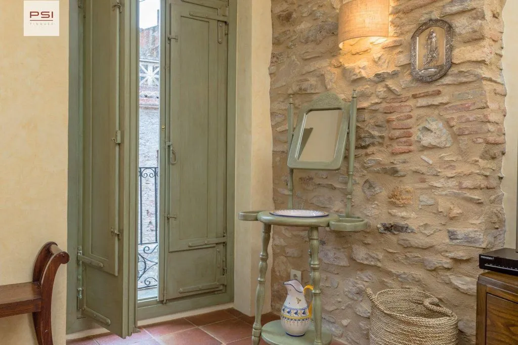 Esik - Luxury Villa with Pool in Begur