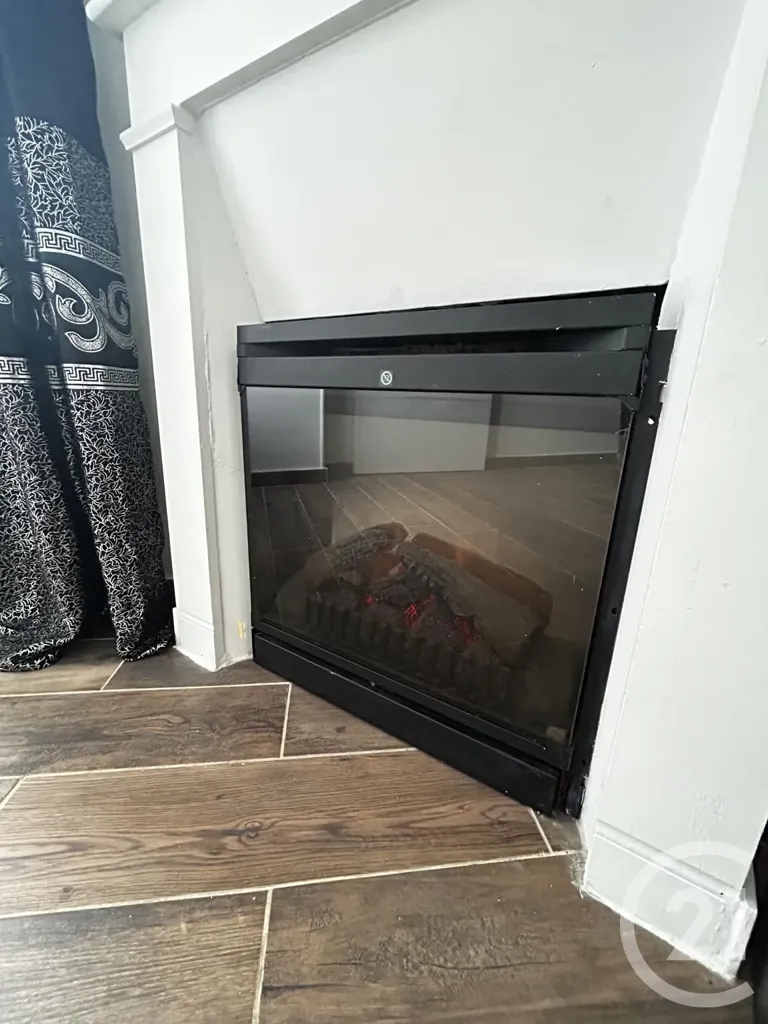 Living Room - Meubled Studio with Metro Access in Aubervilliers