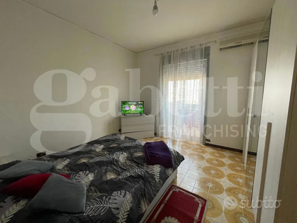 Magamistoad - Bright Two-Room Apartment in Siracusa