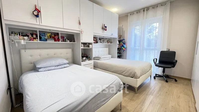 Magamistoad - Fully Rented Apartment with Balcony in Bari