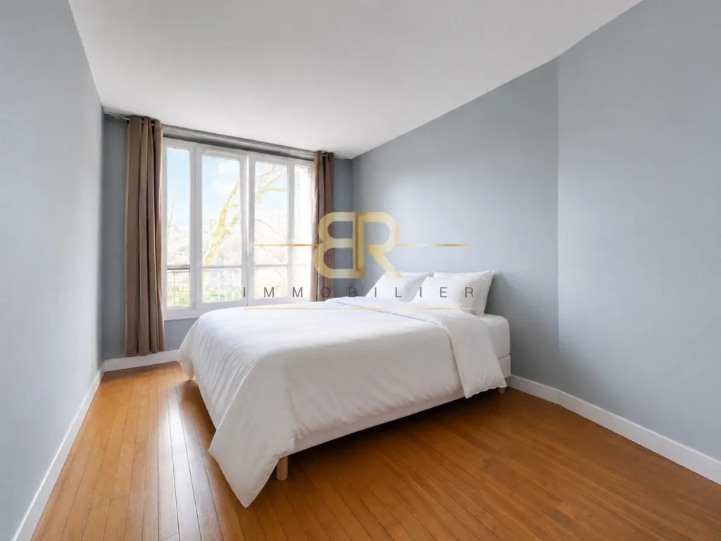 Magamistoad - Charming 4-Piece Paris 17th with West View