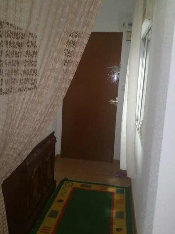 Esik - Flat with Terrace in Plaza Madrid