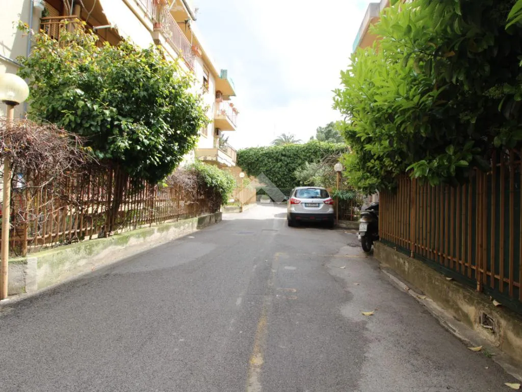 Esterno - Apartment with Balcony in Palermo