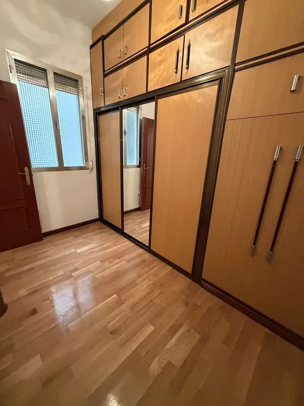 Pièces - 3-Bedroom Flat with South Orientation in Chamberí