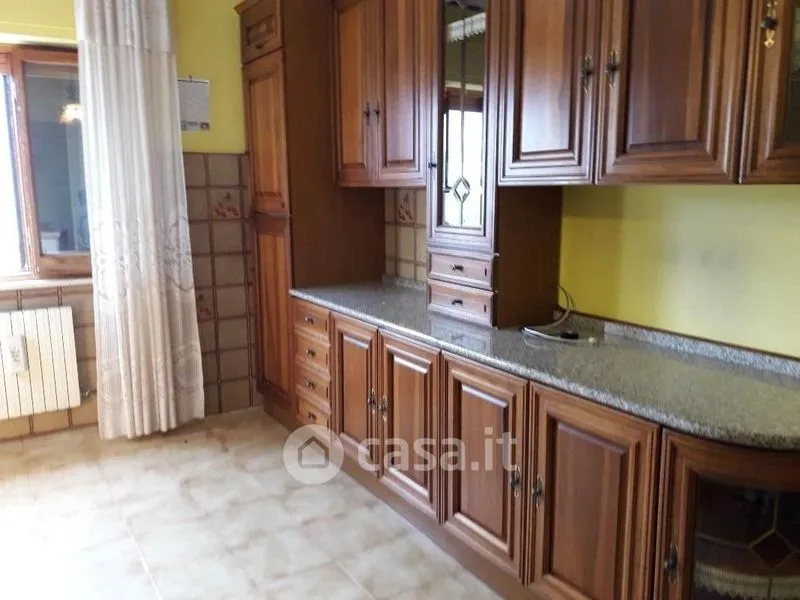 Cuisine - Panoramic Apartment with Balcony in Poggio Picenze