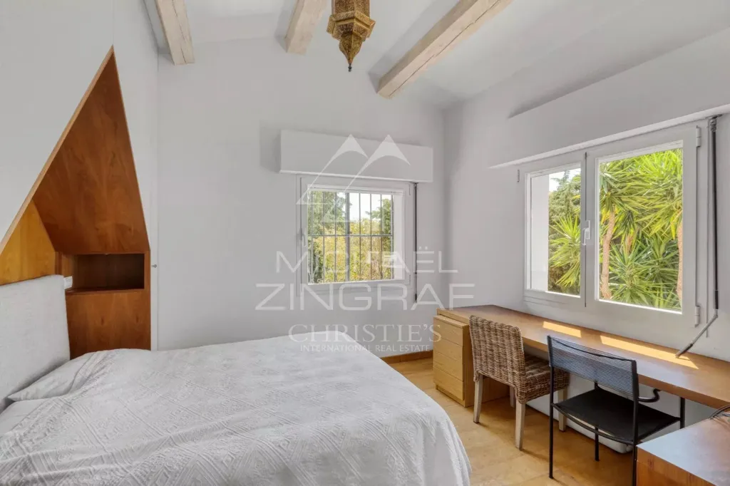 Chambres - Villa de Luxe avec Vue Mer à Cap-d'Ail