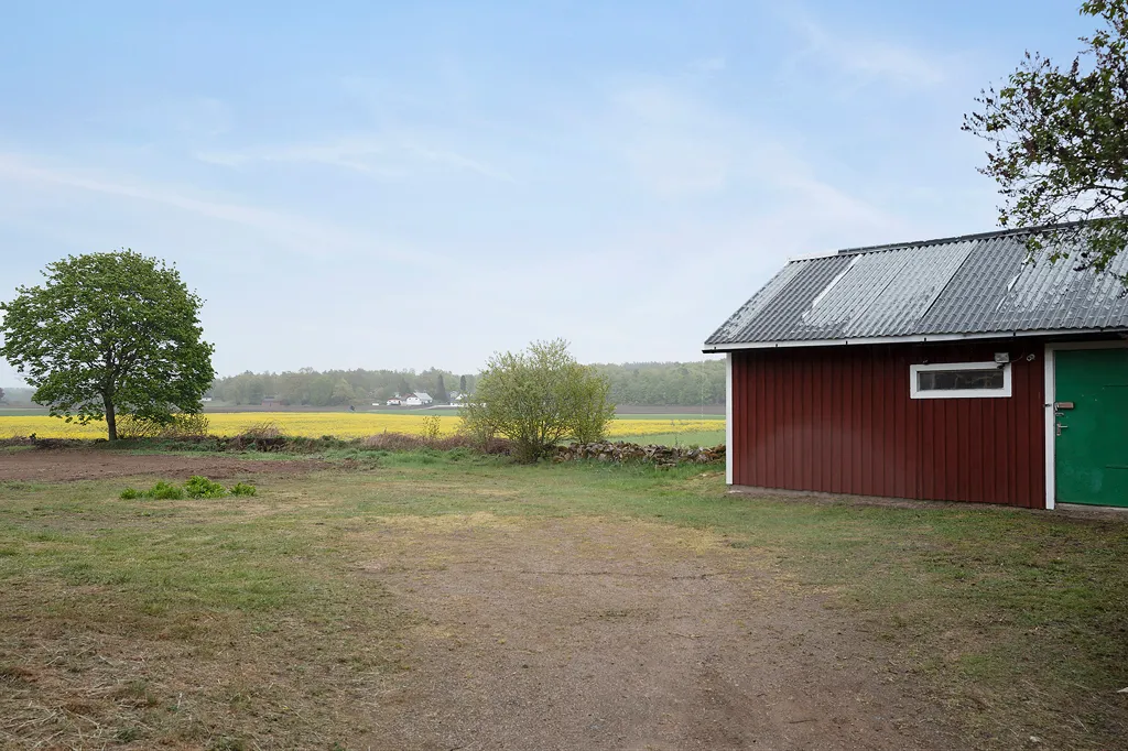 Välivaade - Charming 1909 Farmhouse with Open Views in Bjäraryd