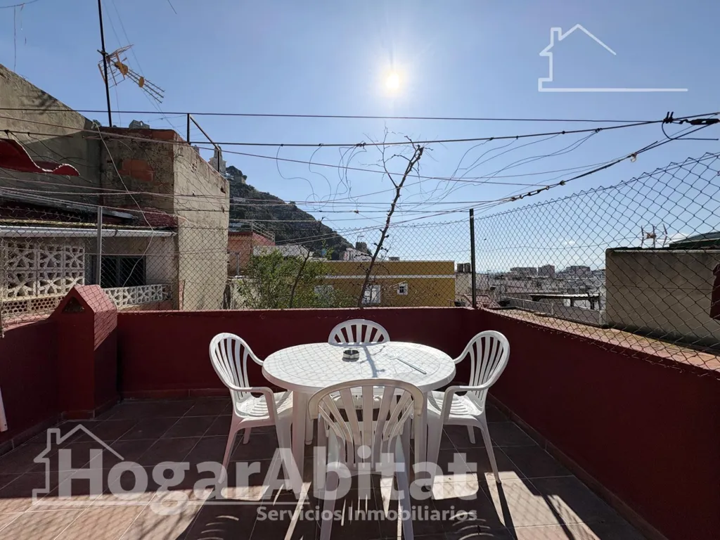 Terrasse - Reformed House with Terrace in Cullera Centre