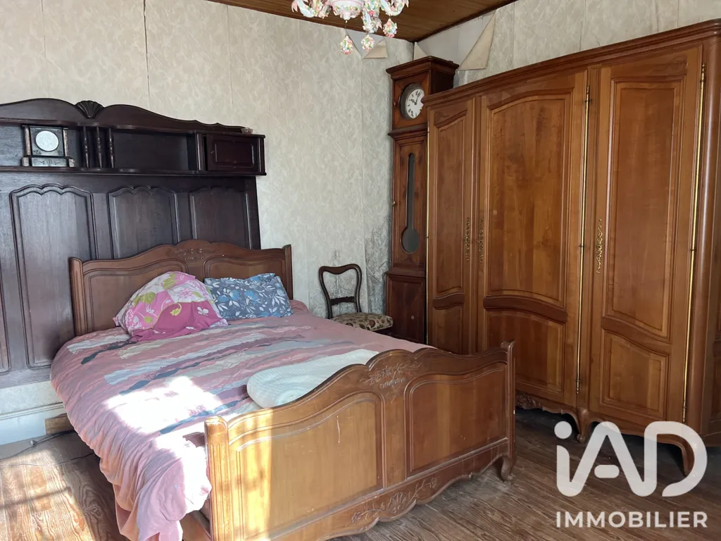 Camere da letto - Rustic Farmhouse with Garden in Beaulon