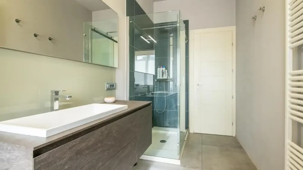 Bagni - Luxury Apartment with Balcony in Pisa