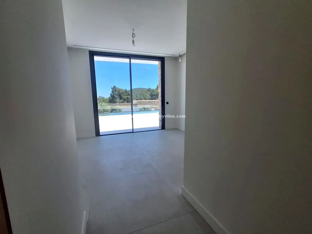 4 magamistoaga maja asukohas Santa Eularia des Riu