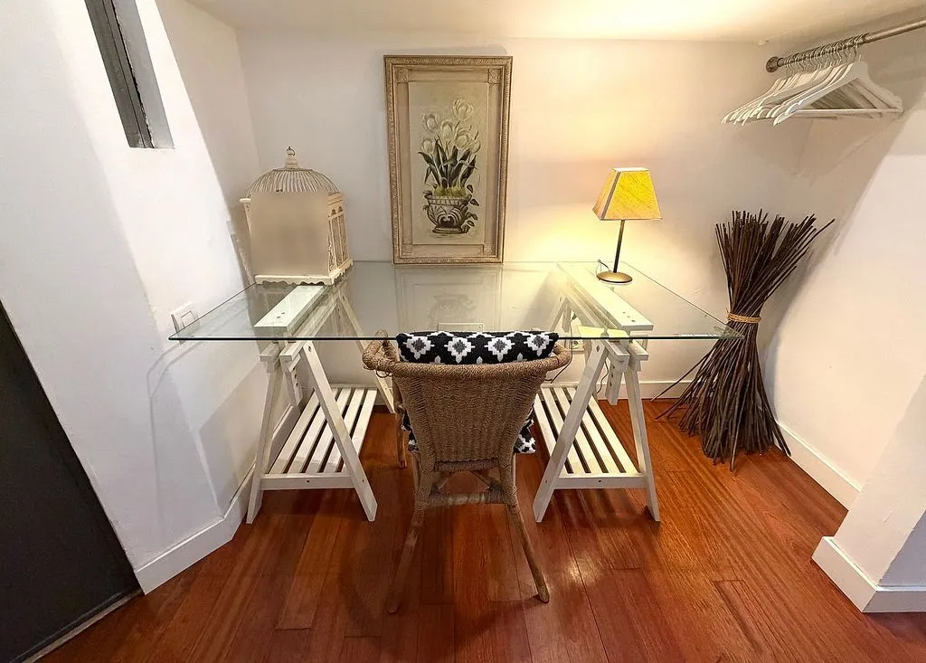 Bureau - Loft Duplex with Balcony in Malasaña
