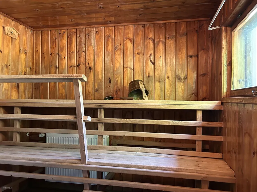 Stanze - Mixed-Use Property with Sauna in Uotila, Rauma