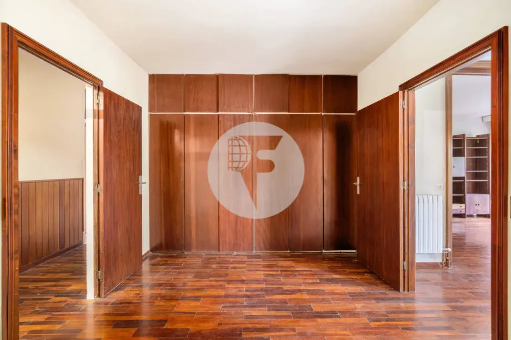 Hallway - Spacious Flat with Terrace in Exclusive Barcelona