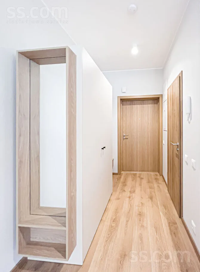 Esik - Studio Apartment with Elevator in Riga Centre
