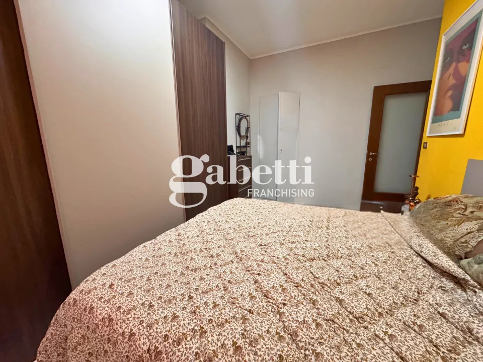 Chambres - Rented Triplex with Balconies in Turin