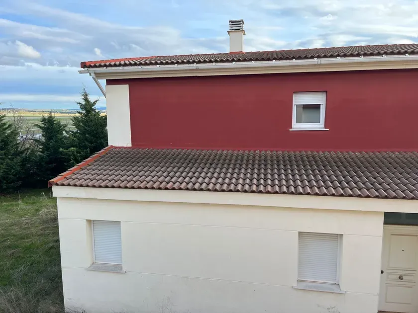 Exterior - Chalet with Garden near Avila