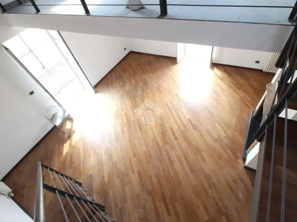 Rooms - Restored 4-Room Apartment in Pianezza