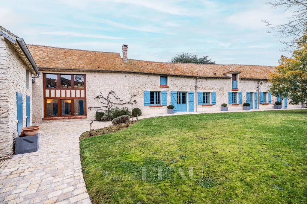 Aed - Luxury House with Tennis Court in Houdan