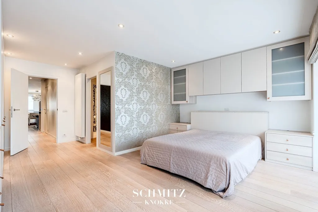 Chambres - Appartement Spacieux avec Terrasses sur Avenue Dumortier