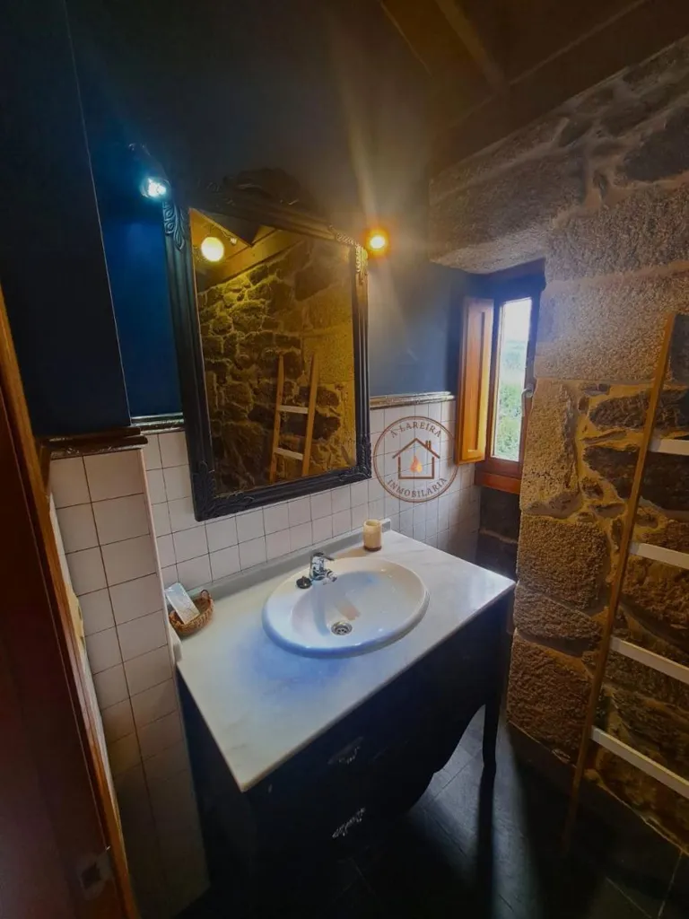 Salles de bain - Restored Rural Chalet with Pool in Gomesende