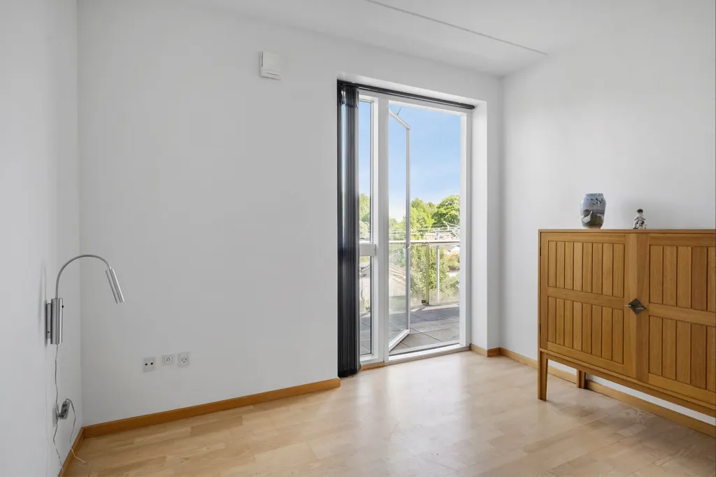 Magamistoad - Apartment with High Ceilings in Allerød