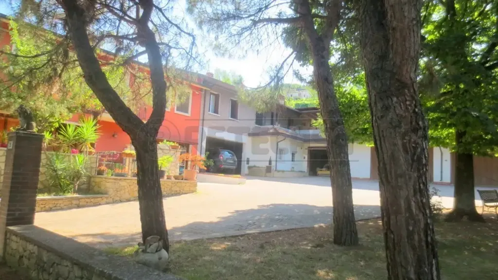 Välivaade - Terraced Villa with Garden in Montecchio Maggiore
