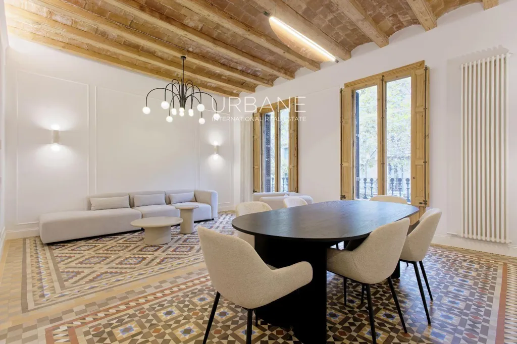 Sala da pranzo - Renovated Flat with Terraces in Eixample, Barcelona