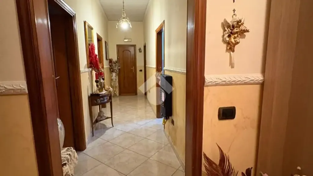 hallway_entrance