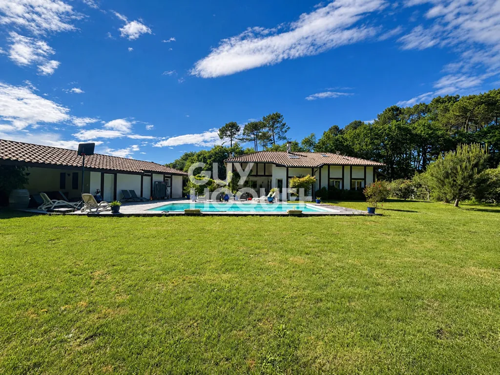 Bassein - Villa with Pool in Forest View Location