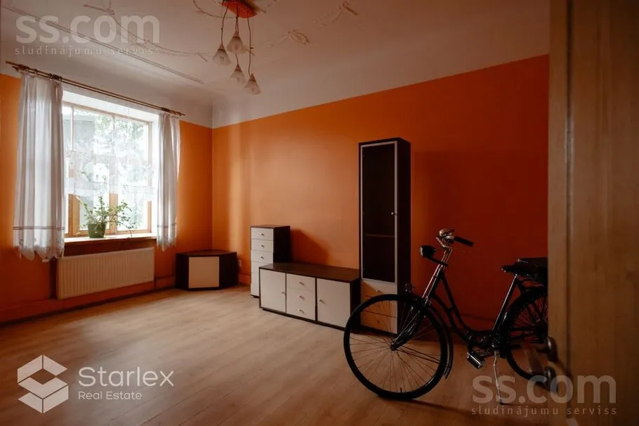 Appartement 4 pièces à Rīga