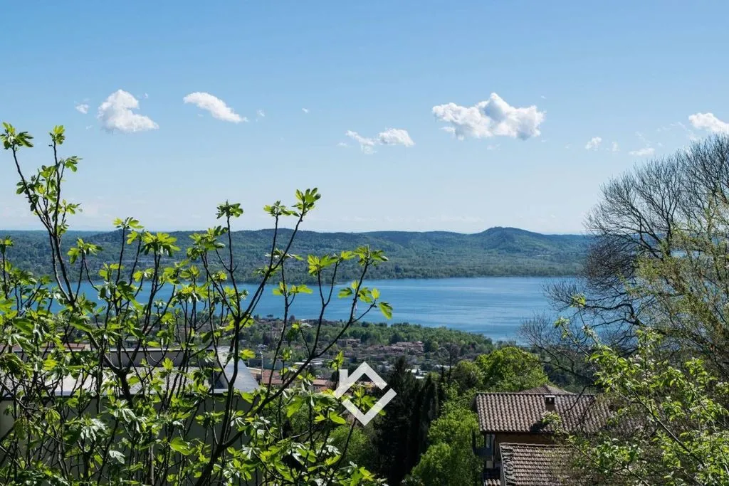 Aed - New Villa with Lake View in Comerio, Lombardy