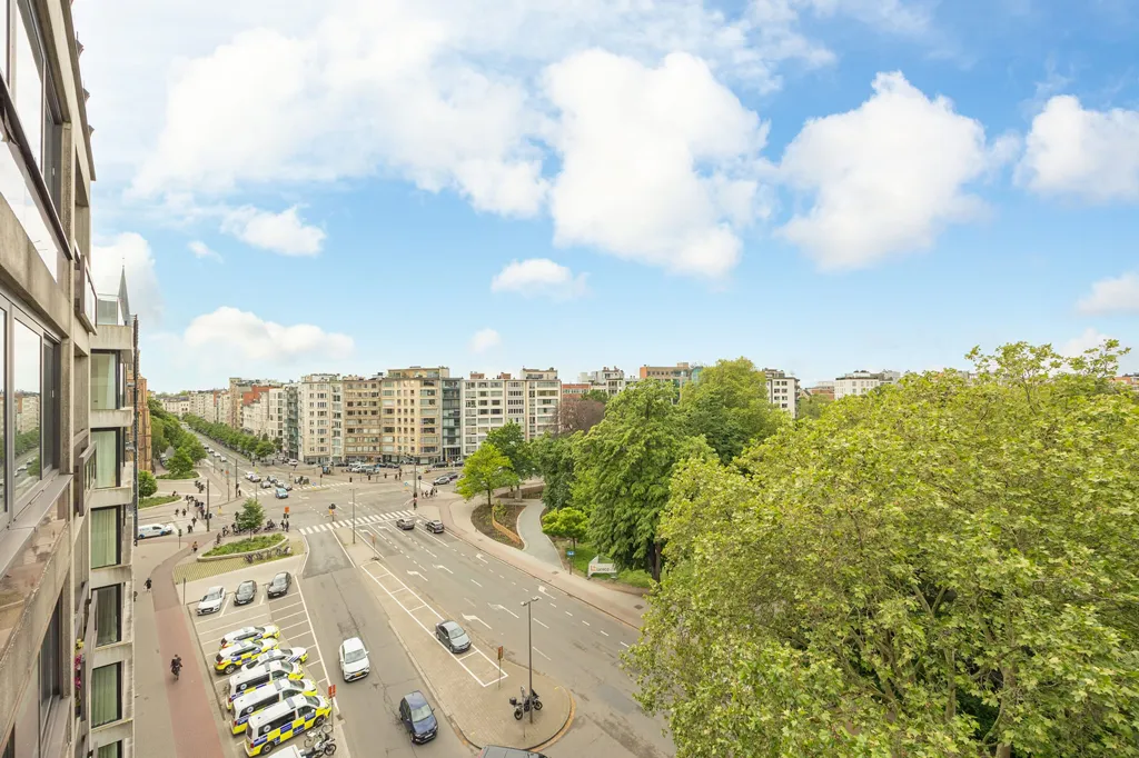 Balcony - Renovated Apartment with Park View in Antwerp