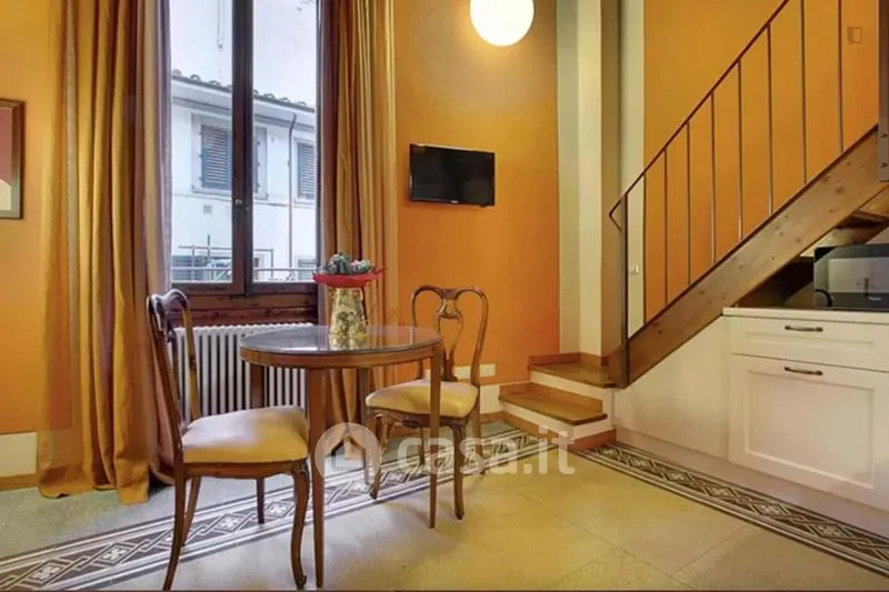 Söögituba - Private Studio with City Views in Florence