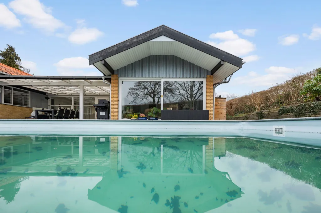 Piscine - Family House with Pool in Hørsholm