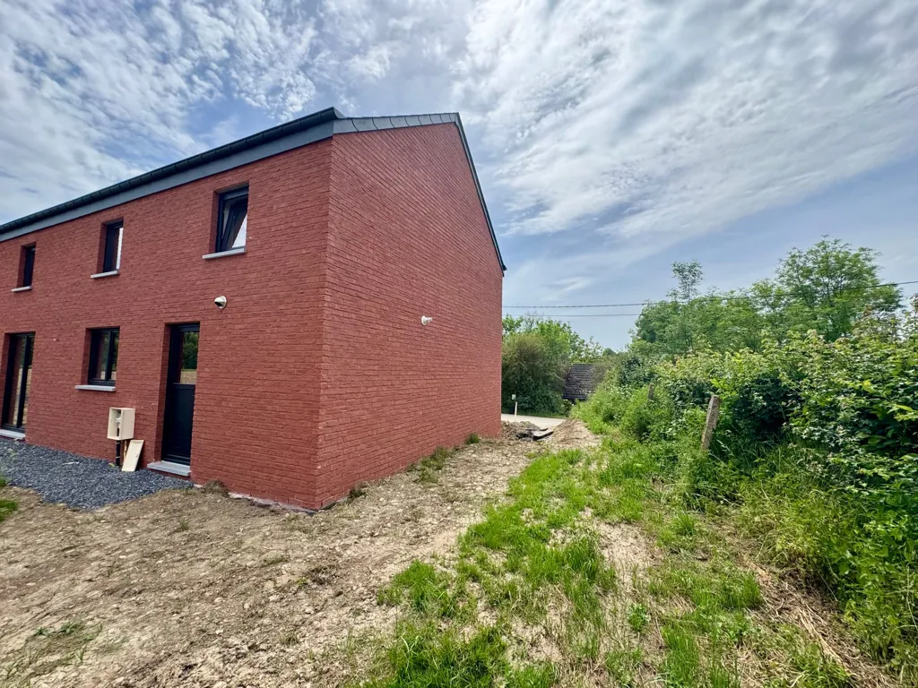 Extérieur - Maison Neuve avec Jardin à Wanlin, Houyet